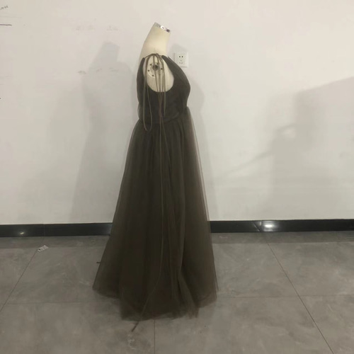 大好評中！パーティードレス グレー Vネック キャミソール ソフト  