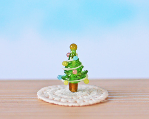 小さな ガラス細工のクリスマスツリー（C）（ミニチュア