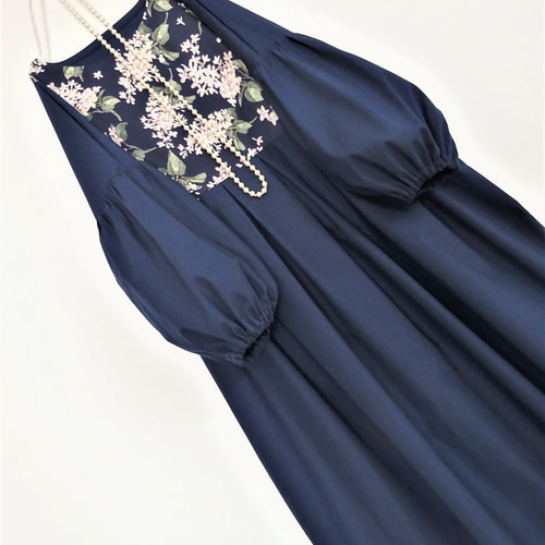 strum　LIBERTY リバティ 花柄ロングワンピース タック strum様専用 LIBERTY リバティ 花柄ロングワンピース タック - メルカリ