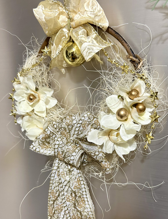569»早割りホワイトクリスマスリース*ゴールドリボン*ゴールドボール