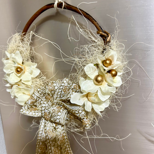 569»早割りホワイトクリスマスリース*ゴールドリボン*ゴールドボール