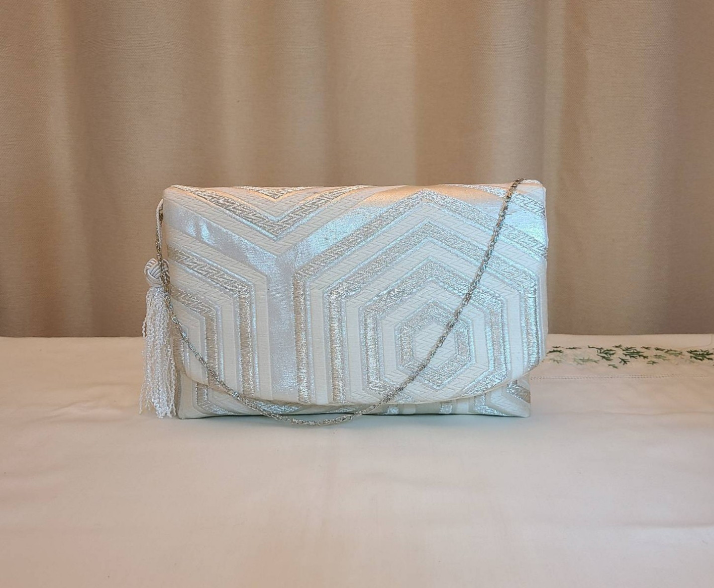 シルバー柄様シルク着物帯の2waysクラッチバッグ