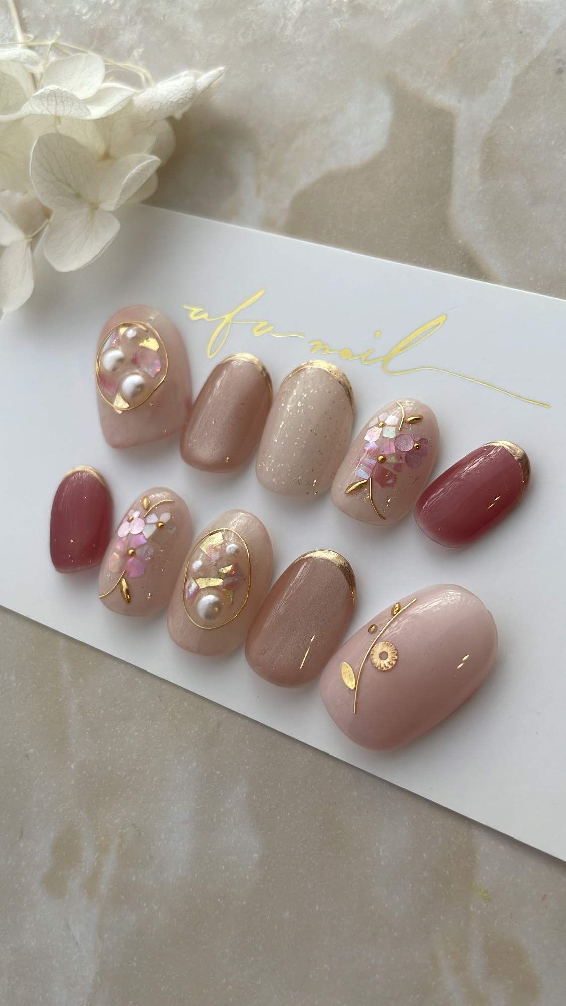 ピンクベージュニュアンスフラワー水引ネイル ブライダル 前撮り 成人式 ゴールド 92f74ebdb94799730ca0ddcc35350a