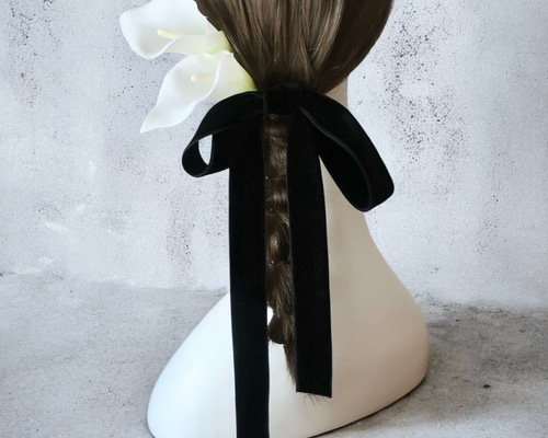 ブラックリボンヘアアクセサリー ブラックビジューベロアリボンヘアアクセサリー - メルカリ
