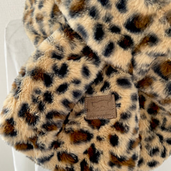 ブラウン豹柄　ボアマフラー　ハンドメイド　ふわもこ　akaneko ボア　猫　ストール　アニマルボア 2枚目の画像