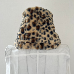 ブラウン豹柄　ボアマフラー　ハンドメイド　ふわもこ　akaneko ボア　猫　ストール　アニマルボア 3枚目の画像
