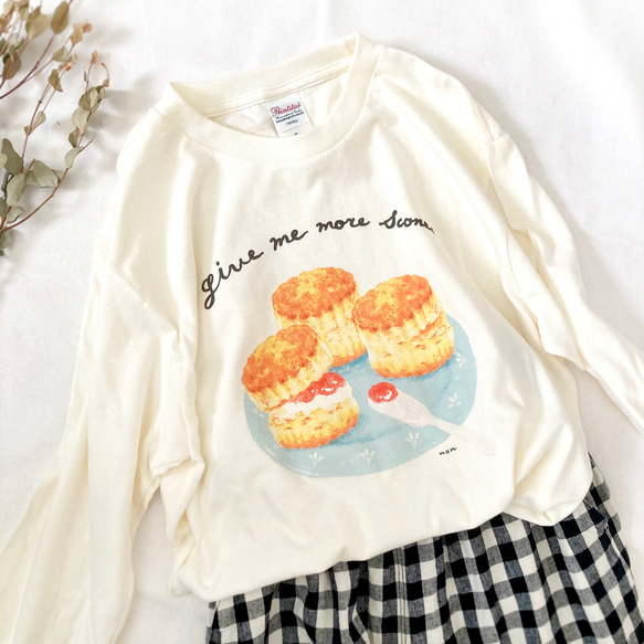 【預計11月底出貨】司康餅長袖T卹（奶油色）| 長袖T卹【紅茶系列】 第1張的照片