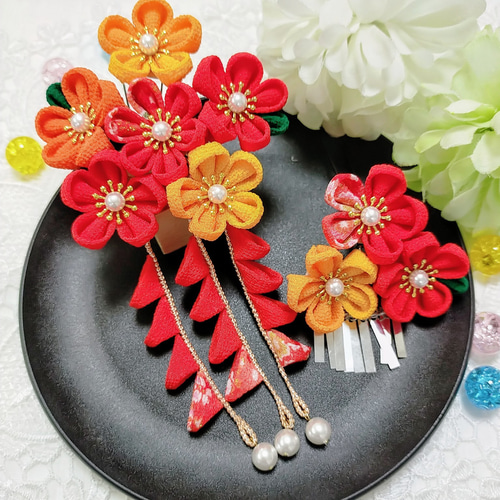 七五三 つまみ細工 髪飾り(赤 秋 オレンジ) 銀ビラ 3才 7才 753 三歳