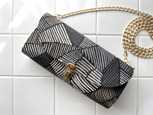 イギリス輸入生地 DEFINITYの軽やかショルダーバッグ スマホポシェット スマホショルダー お財布ポシェット 11枚目の画像