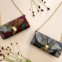 イギリス輸入生地 DEFINITYの軽やかショルダーバッグ スマホポシェット スマホショルダー お財布ポシェット 2枚目の画像