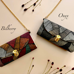 イギリス輸入生地 DEFINITYの軽やかショルダーバッグ スマホポシェット スマホショルダー お財布ポシェット 3枚目の画像