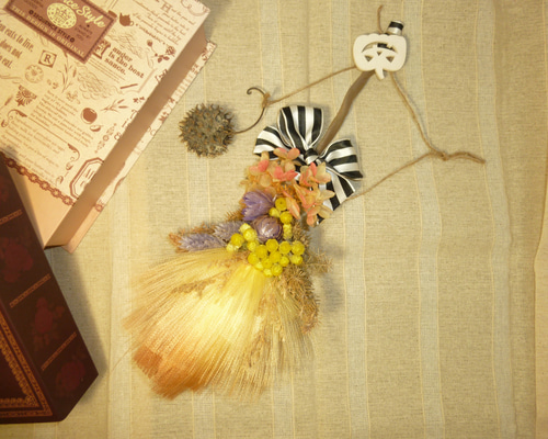 魔女の箒（スワッグ・小さめ） スワッグ 唐沢野枝 通販 18338040