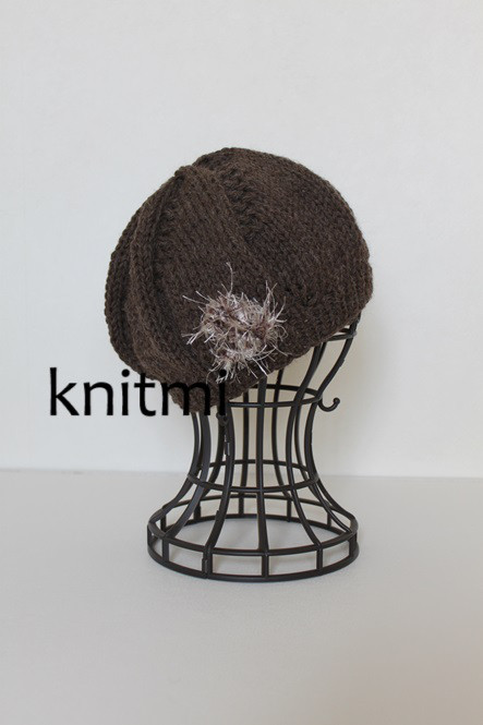 【たっぷりベレー帽】英国ウール&カシミア★ベレー帽★ファー　コサージュ付 　ダークブラウン