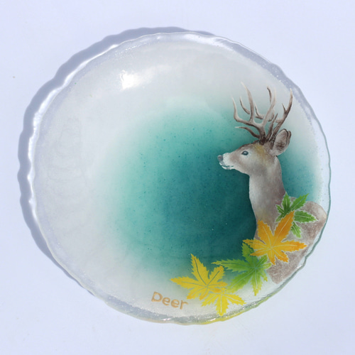 solairoさん専用　2枚セット　葉っぱのお皿★ラリック 平皿 オンフルール ✨鹿紅葉硝子丸皿✨ガラス皿✨敬老の日✨誕生日プレゼント✨母の