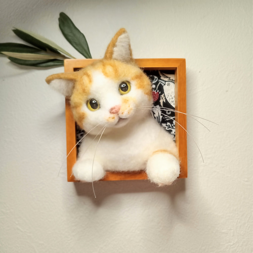 ほっこり♡猫の見える窓】茶白猫ver.【羊毛フェルト】【猫】【フレーム