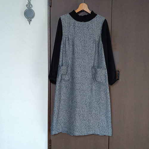 コクーンラインのジャンパースカート&ブラウス（ペチコート付き  