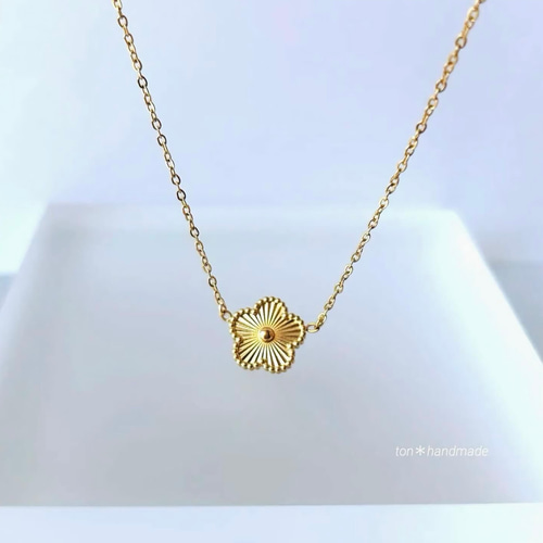 フラワー＊ブレスレット サージカルステンレス クローバー 花