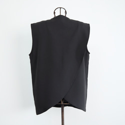 【洗える】エアリーな着こなし バックスリット デザイン ジレ　ブラック　0659BK 15枚目の画像