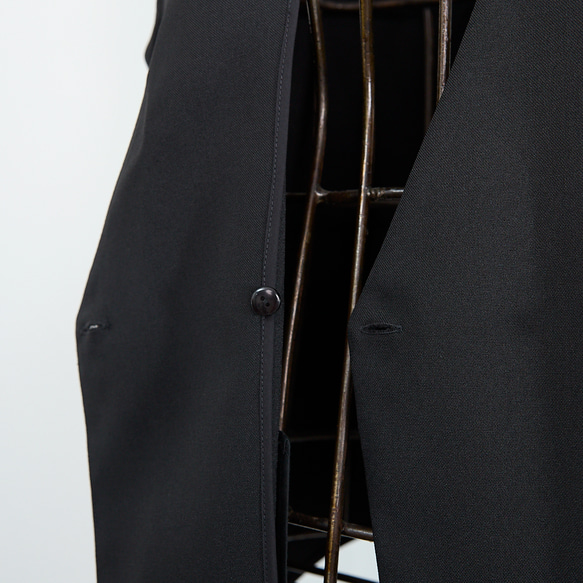 【洗える】エアリーな着こなし バックスリット デザイン ジレ　ブラック　0659BK 18枚目の画像