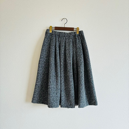 ウールギャザースカート