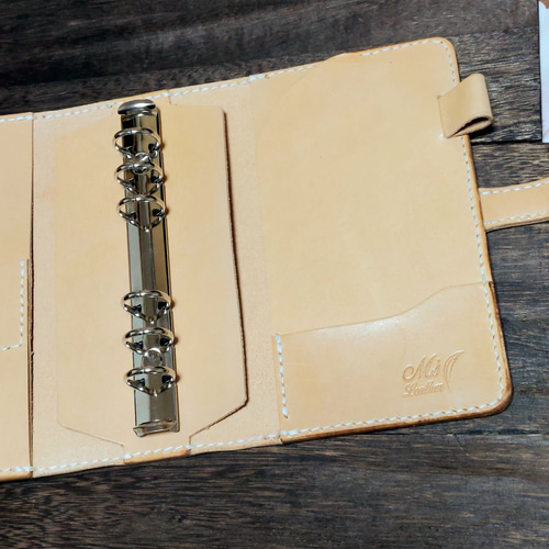 システム手帳カバー バイブル erika ＊名前刻印いたします 手帳カバー