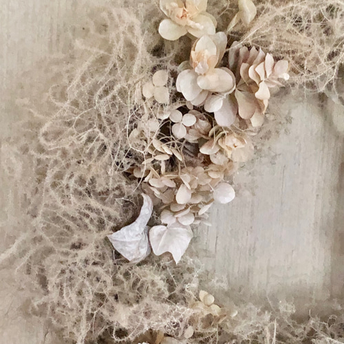 ホワイト スモークツリー アジサイ リース 26cm ＊ 紫陽花