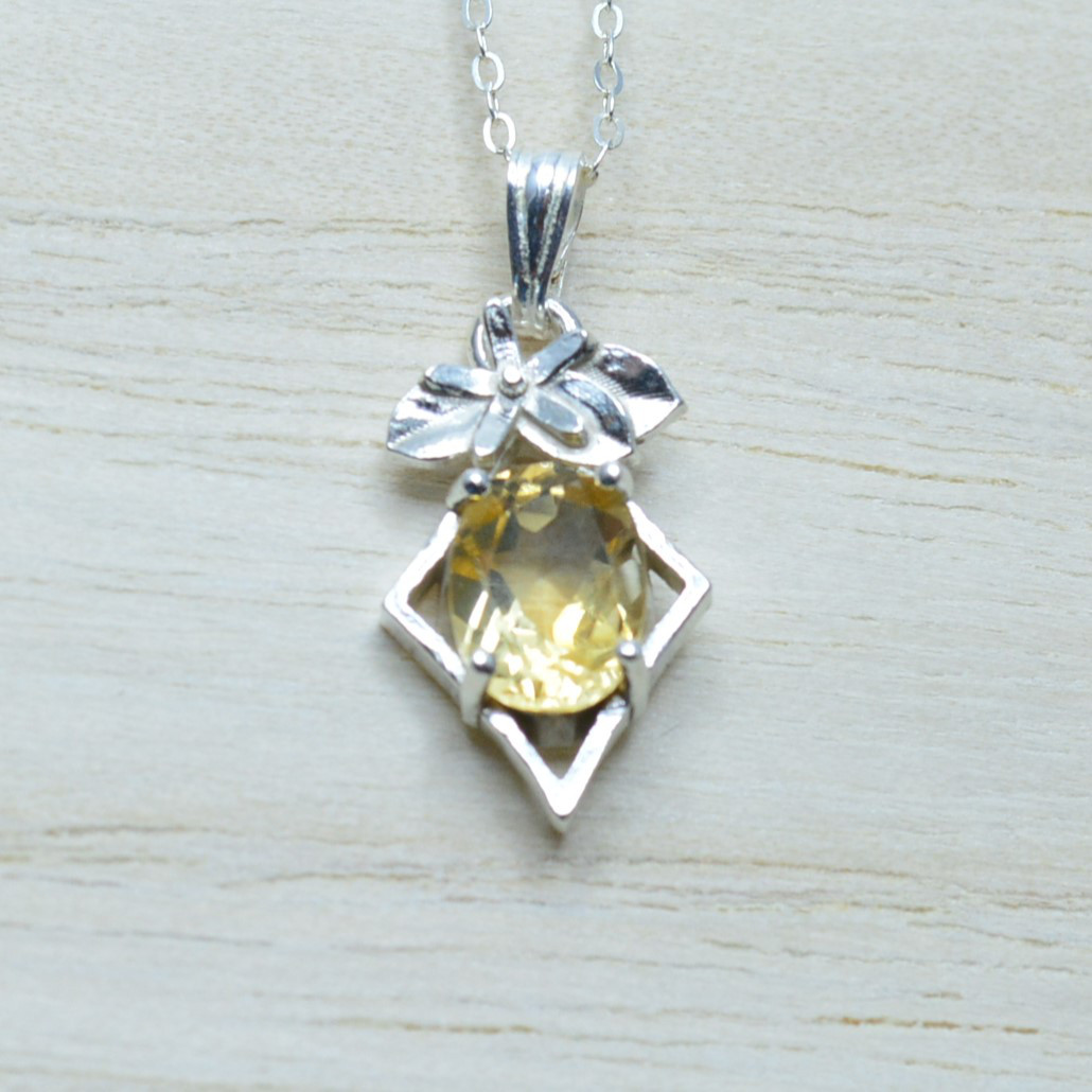 フラワーベゼルレモン　シトリン8x6mm Silver925 02PF01-01 4,100円