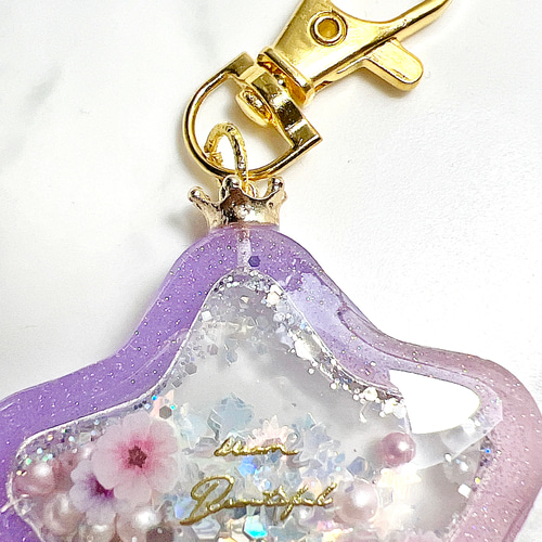 ハンドメイド 星 シェイカーキーホルダー 紫とピンク 花とパール付き