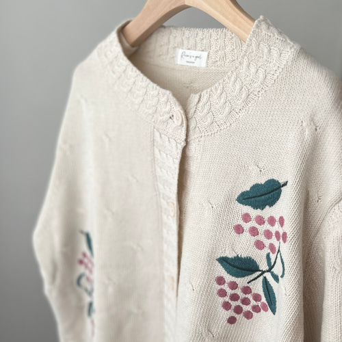 2024秋☆刺繡ニットカーディガン☆葡萄】クルーネック│ジャガード織り