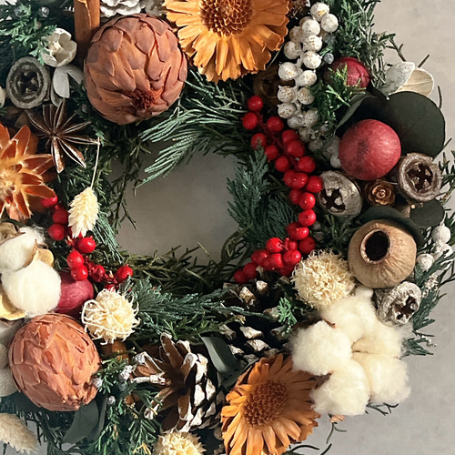 ベージュのクリスマスリース ピンクベージュのクリスマスリース リース BrightBerry 通販 13136007