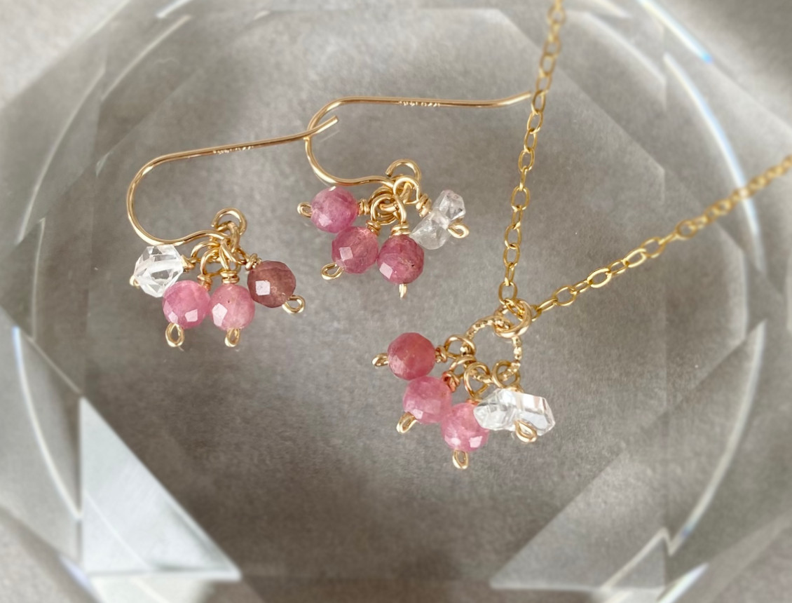 ピンクトルマリンとハーキマーダイヤモンドの2点セット　14㎏f　SUS316L　桜色　誕生石ピンク　天然石　ダイヤモンド