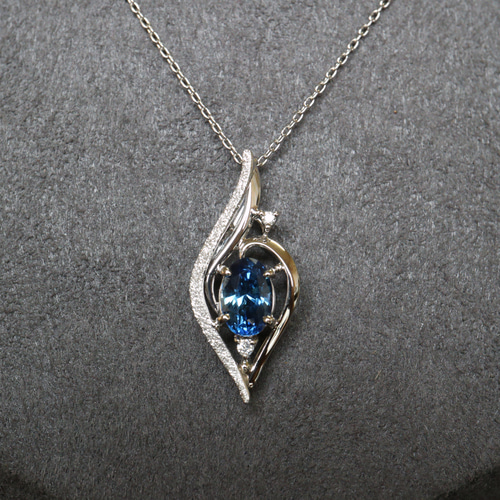 ブルーサファイア1カラットアップ 流線デザインスターダスト梨地