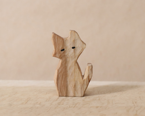 猫 木彫り ネコの置物 ねこの雑貨（木材：ブラックチェリー）（No