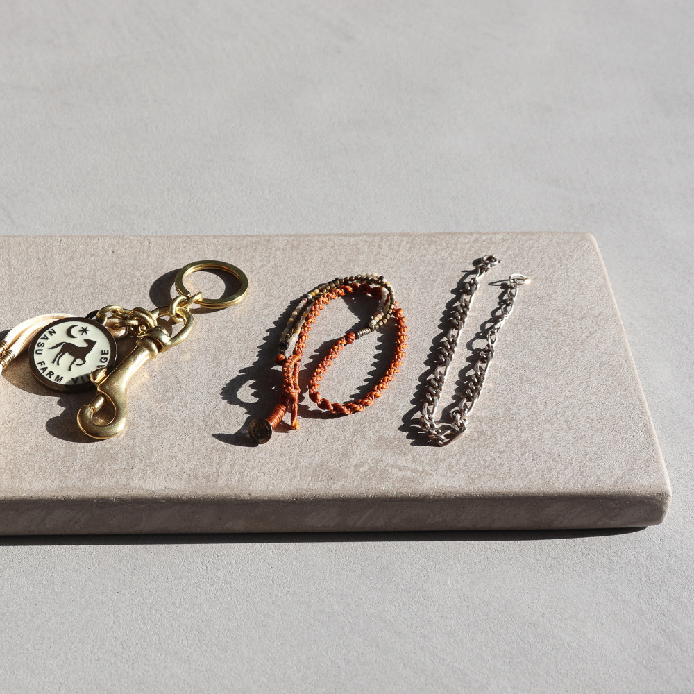 小物トレイ W300㎜×D150㎜ 厚22㎜ スマホ置き モールテックス アクセサリー置き mortex