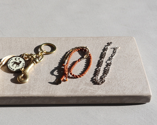 小物トレイ W300㎜×D150㎜ 厚22㎜ スマホ置き モールテックス