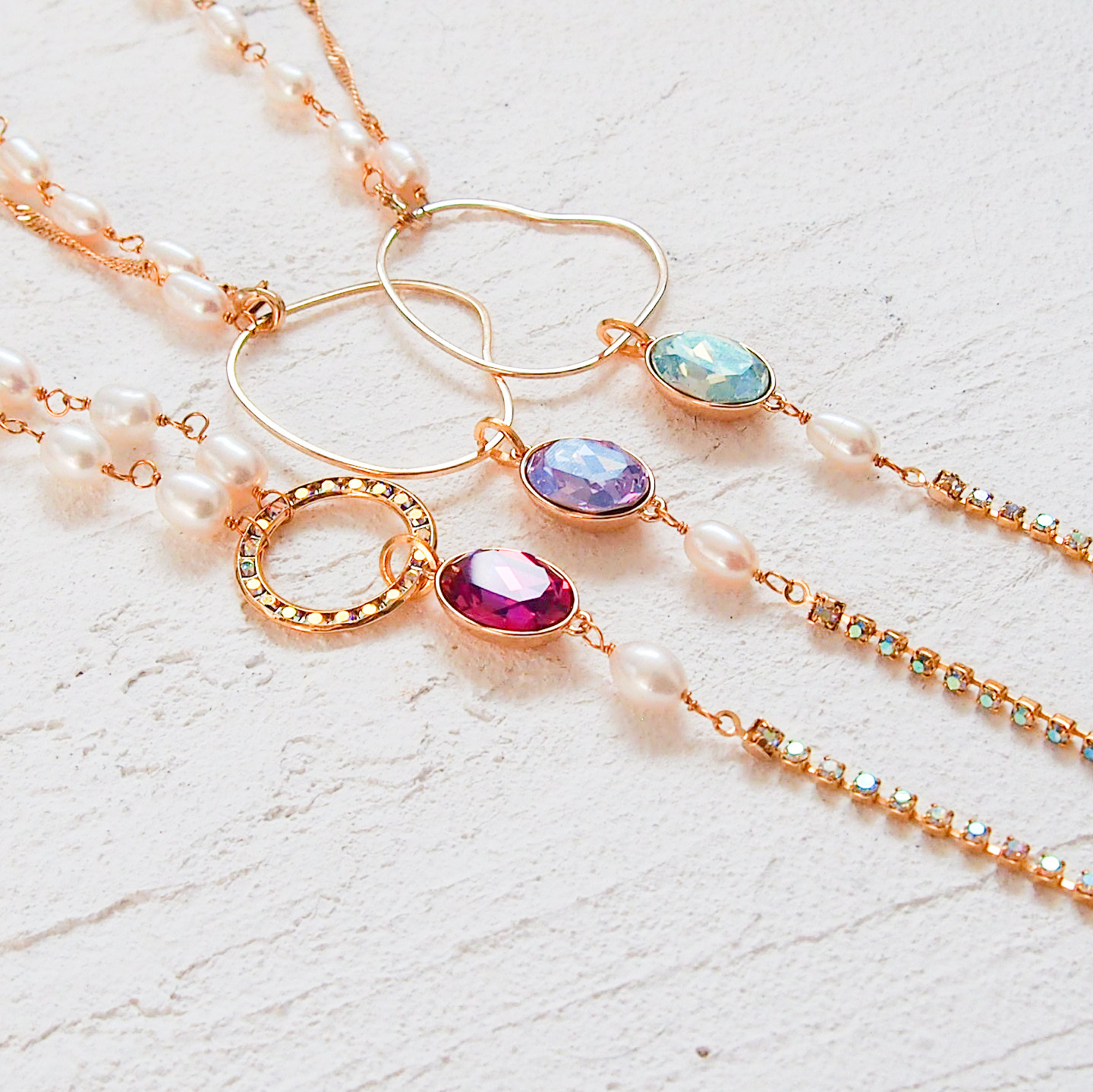 貴和クリスタル×淡水パールネックレス