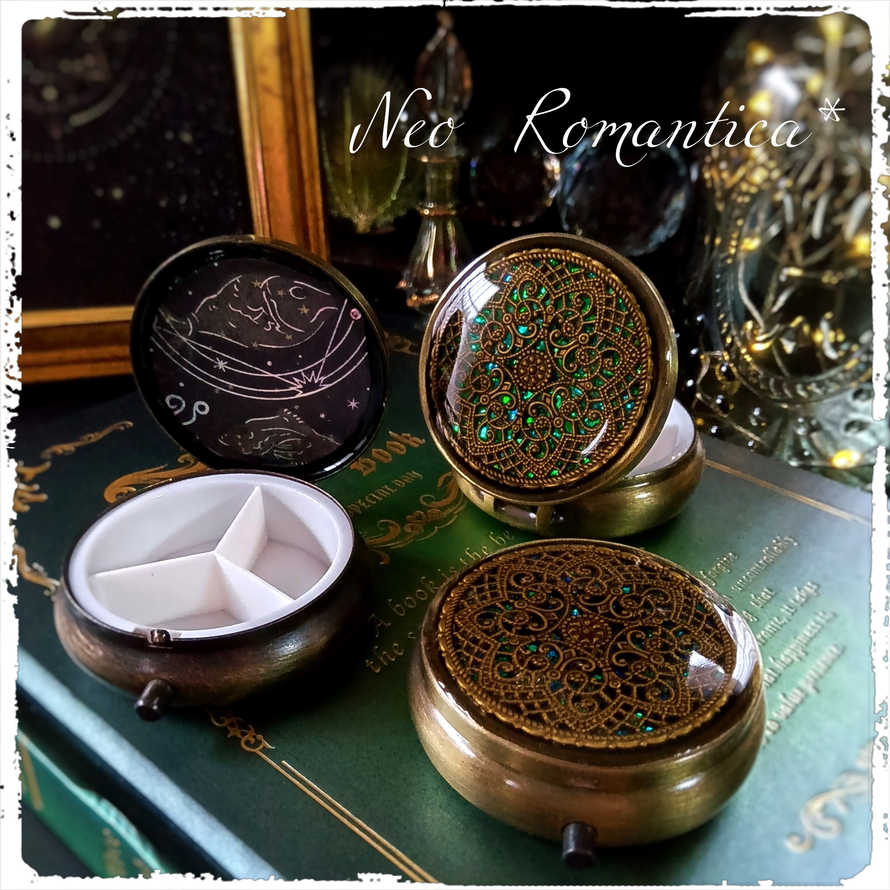 ヴィンテージ品 【レア】ピルケース アンティーク 象嵌 花模様 薬入れ 外出用