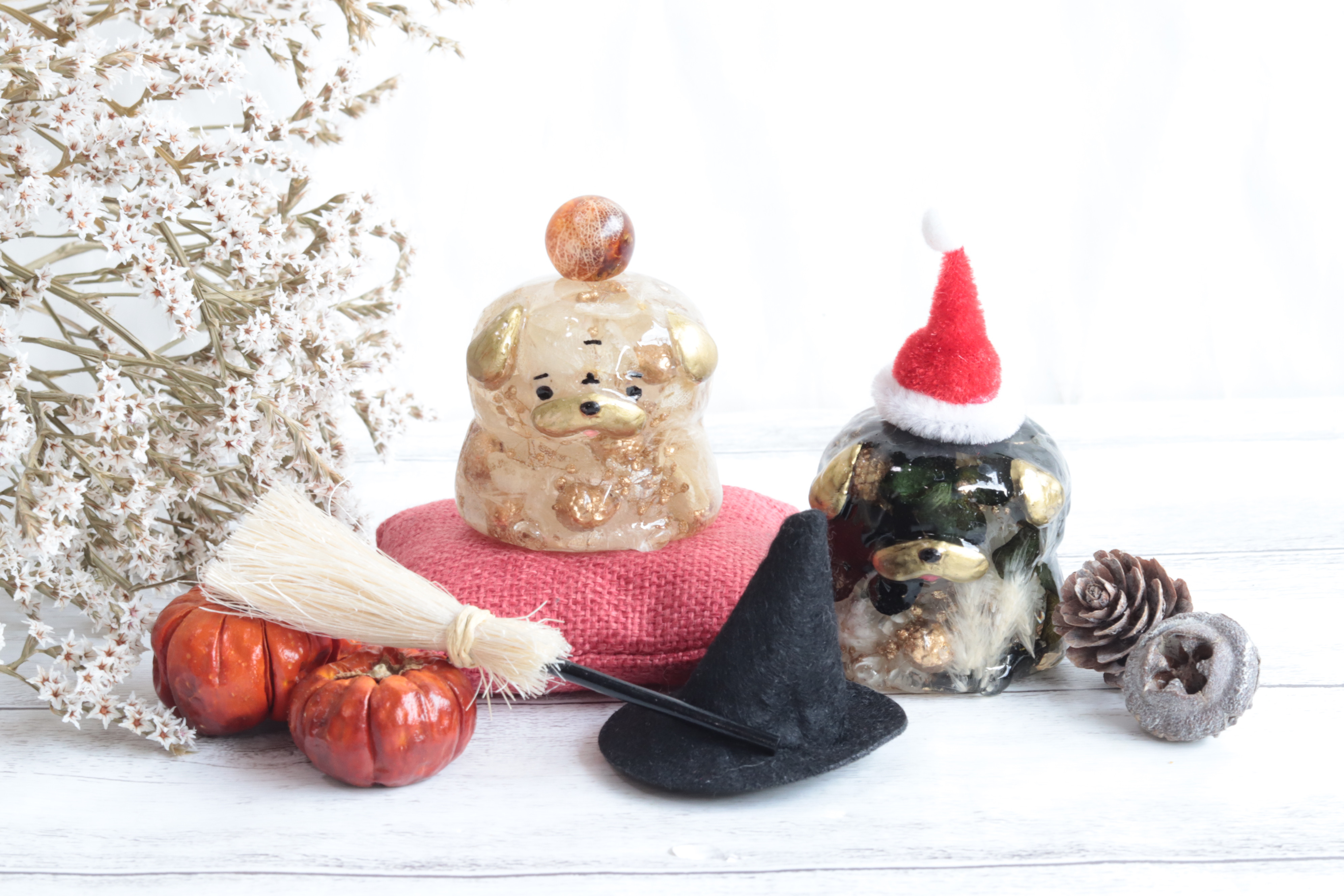 長く飾れる！着せ替えパグの3wayもっちりチビ鏡餅♪うちの子とハロウィン&クリスマス&お正月＊フォーン・黒パグ＊受注製作