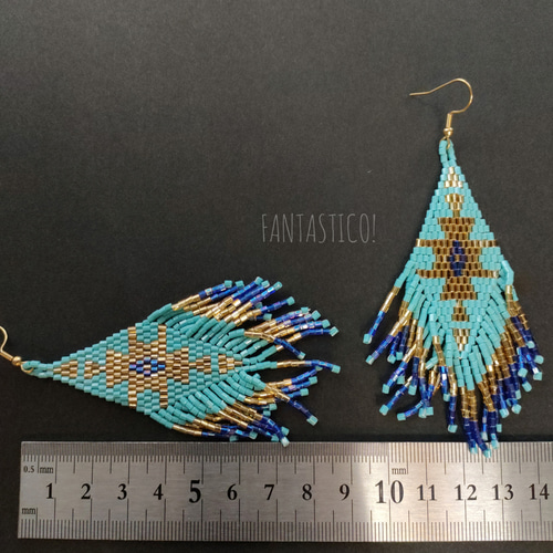 オルテガ柄のビーズ刺繍フリンジピアス❤️ビーズ編みハンド刺繍手刺繍 