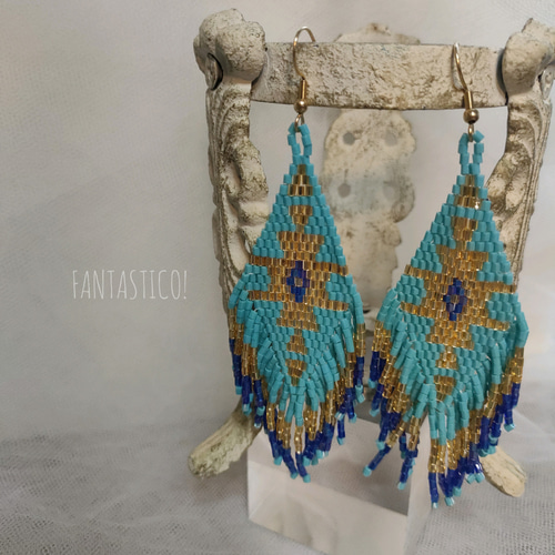 オルテガ柄のビーズ刺繍フリンジピアス❤️ビーズ編みハンド刺繍手刺繍 
