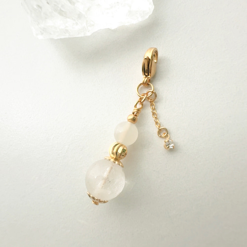 charm〕恋愛 癒し 目標達成 浄化 ムーンストーン 水晶 引き寄せ 天然石