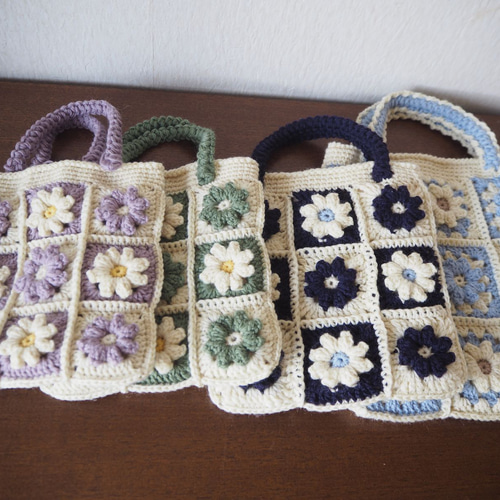 手編み バッグ 立体花モチーフ9 濃紺 ポシェット スコップ 通販