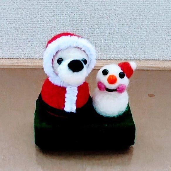 羊毛フェルト トイプードル クリスマスリース momonga0401様専用