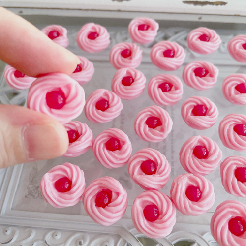 プチ絞り出しクッキー(ストロベリー) 6個入り 発送目安：3～7日