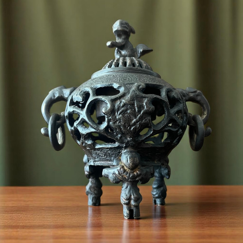 唐金 獅子摘み唐子香炉｜耳輪可動｜直径14cm 高さ15cm｜重厚な趣ある