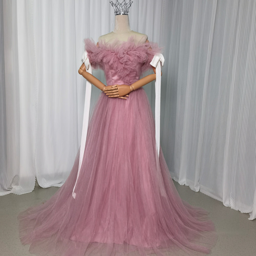 送料無料！カラードレス ピンク オフショルダー プリーツドレス リボン  