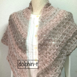 セピア調の三角ショール　三角ストール　手編み　グラデーション 2枚目の画像