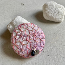 《着物リメイク》刺し子ブローチ 1枚目の画像