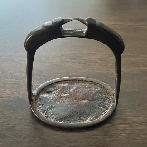 あぶみ　鎧　アンティーク　蔵出し品 鎧(あぶみ)片方のみ その他インテリア雑貨 antique art nozomi 通販
