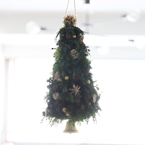 ☆大人気☆ベルが外せる！空飛ぶクリスマスツリー(グリーン/ホワイト